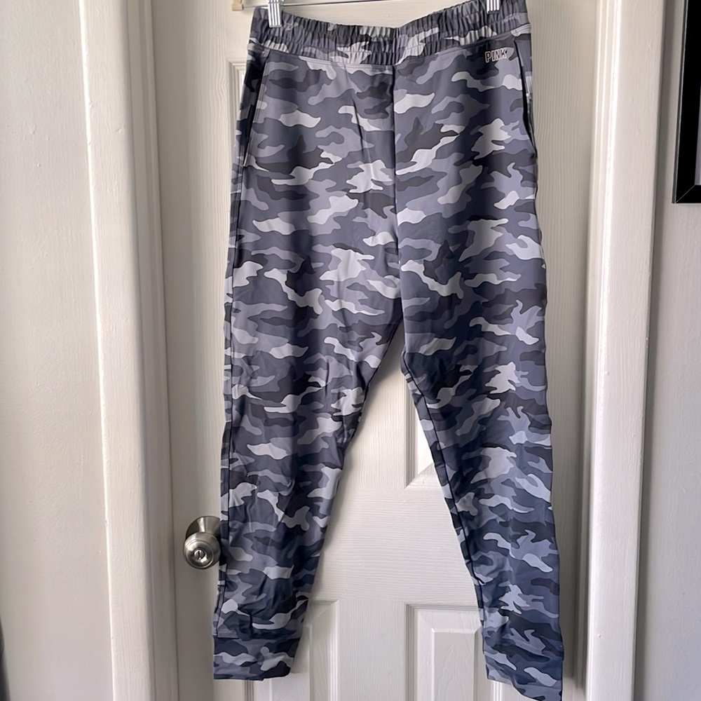 Victoria’s Secret PINK active legging jogger gray camo large high waist large